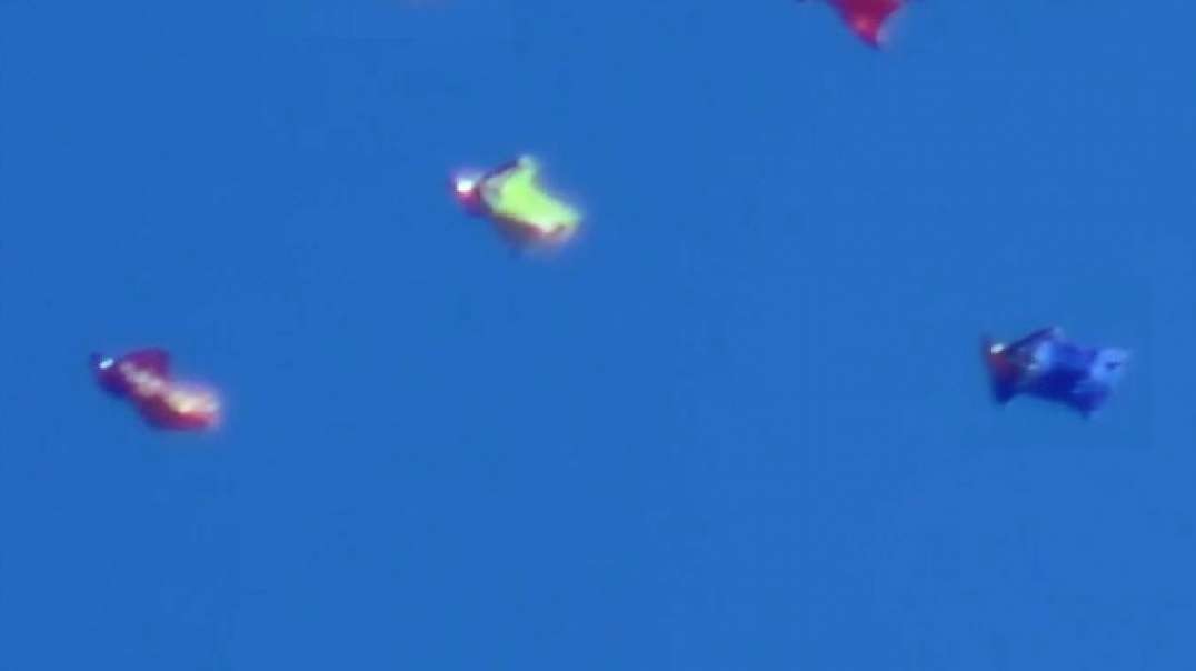 Wingsuits at Skydive Arizona Jan2, 2022