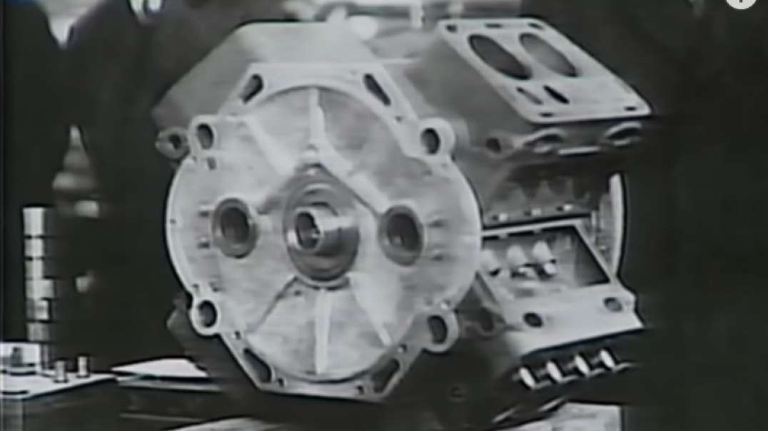 Ford in 1932 Realized the V8 Engine was a Smarter Design Than the Dual-Radial X8 Engine