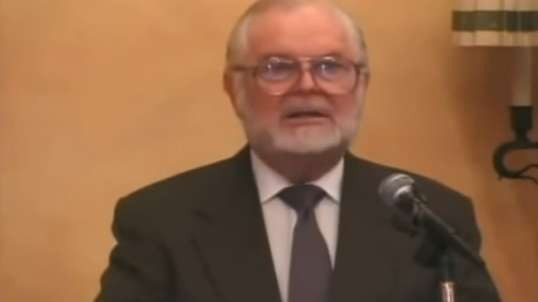 G. Edward Griffin Explains Carroll Quigley and the CFR