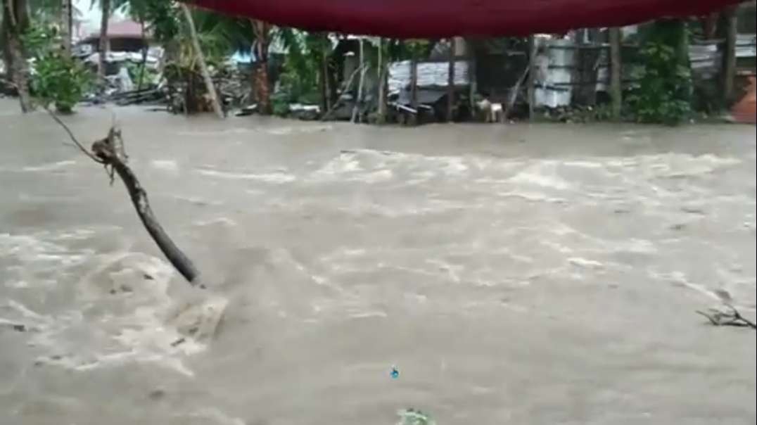 Philippines - 224 killed, 147 missing in floods after rain from Tropical Storm Megi (Agaton) - 10 inches of rainfall in 24 hours (UPDATES).mp4