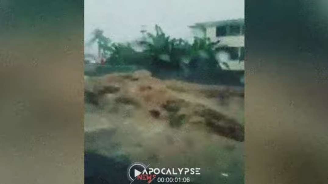 Horror for Jamaica! Devastating flood hits Montego Bay.mp4