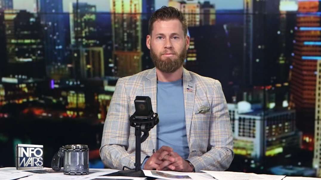 WAR ROOM (Full Show) Monday - 5/2/22