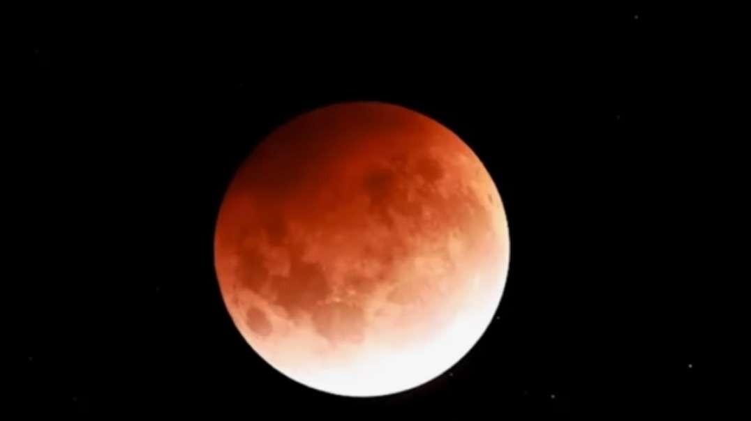 'Super Flower Blood Moon' Lunar Eclipse Is Coming This Sunday Night.mp4