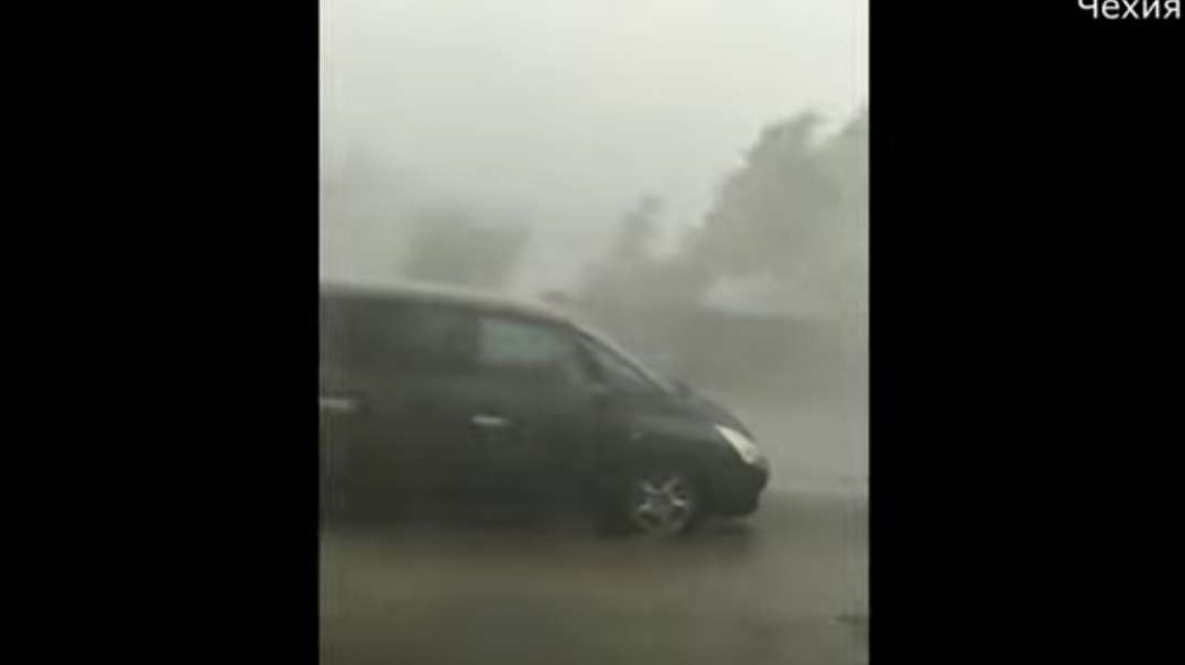 Storm of the Czech Republic 2022. Hail and flooding in Chrudim.mp4