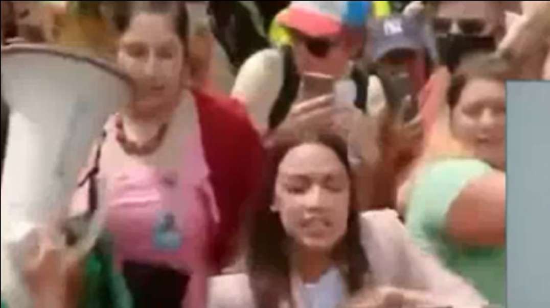 FAKE LATINA "Sandy" Cortez Openly Calls for INSURRECTON And VIOLENCE on the Streets‼️😲