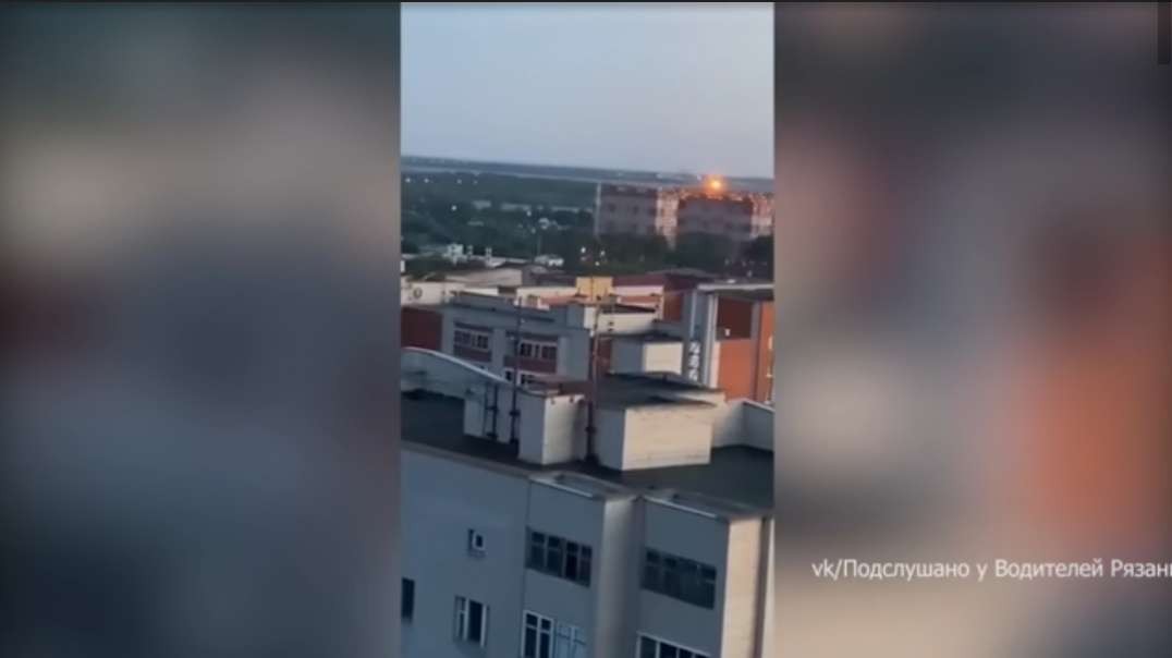 Под Рязанью упал военный самолет. Крушение Ил-76- момент падения и первые видео _low.mp4