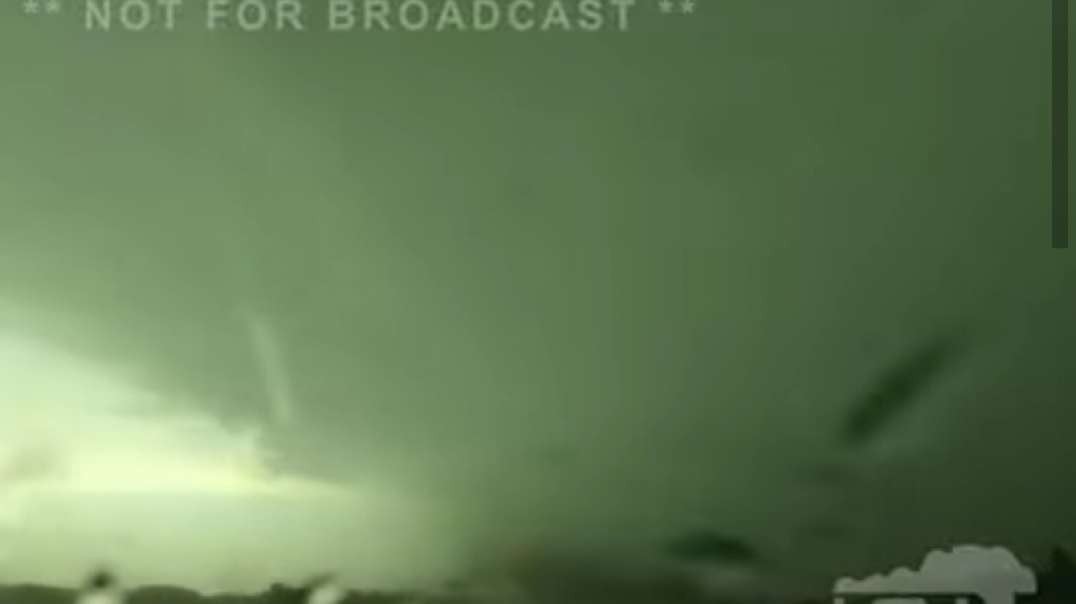 06-15-2022 East of Westfield, WI - Harrisville, WI Tornadic Supercell.mp4