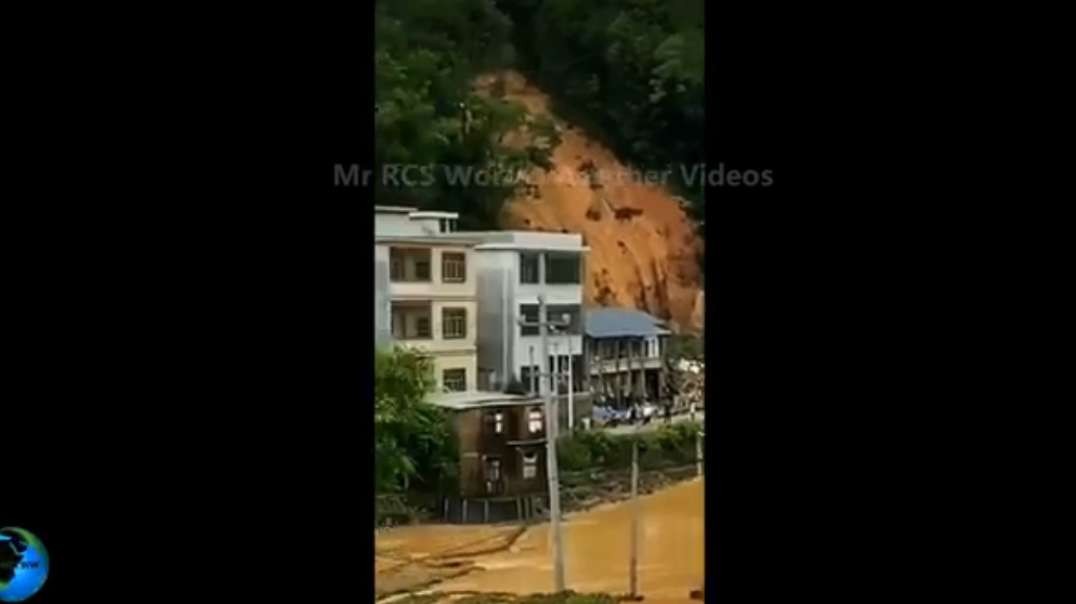 Massive floods and landslides in China June 2022 __ Hunan Province __ landslide .mp4