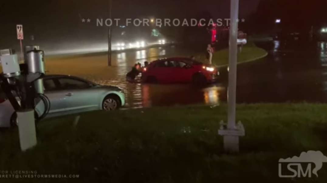 7-8-22 Charlottesville, VA - Flash Flooding and Stranded Cars.mp4