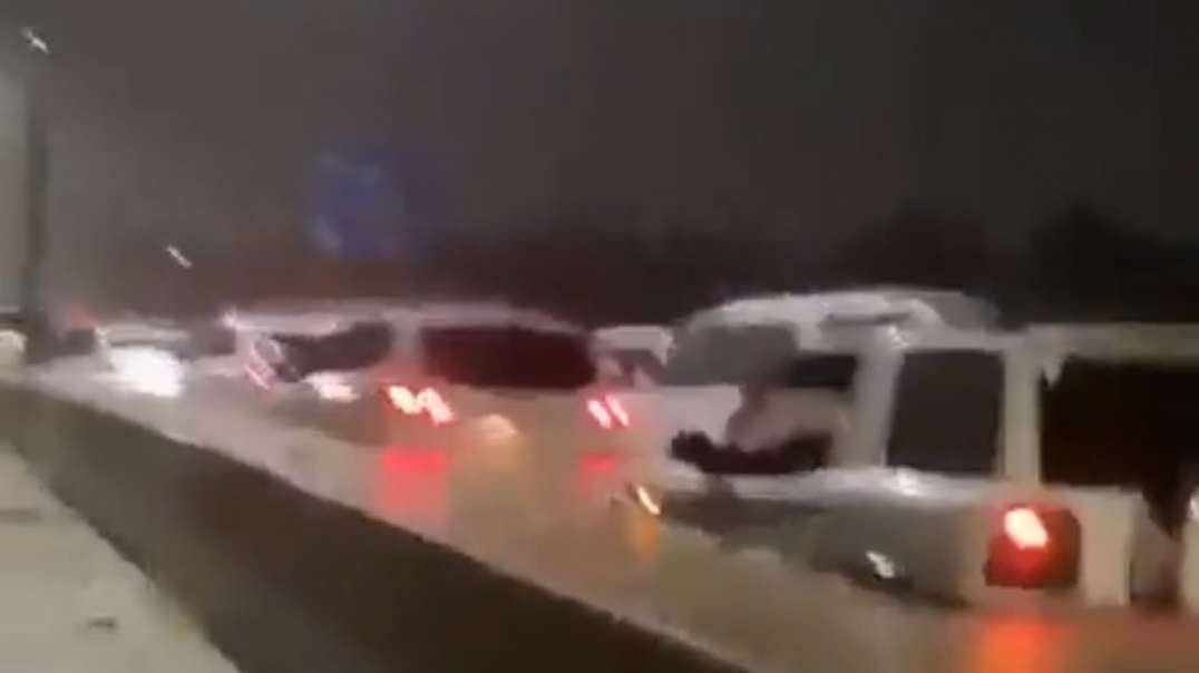 (United Arab Emirates)_Sharjah was hit by flash floods for a second day. _Kalba, also in Sharjah, and Fujairah, were also hit by heavy rain on Wednesday. __Follow us -_ LiveLeak.mp4