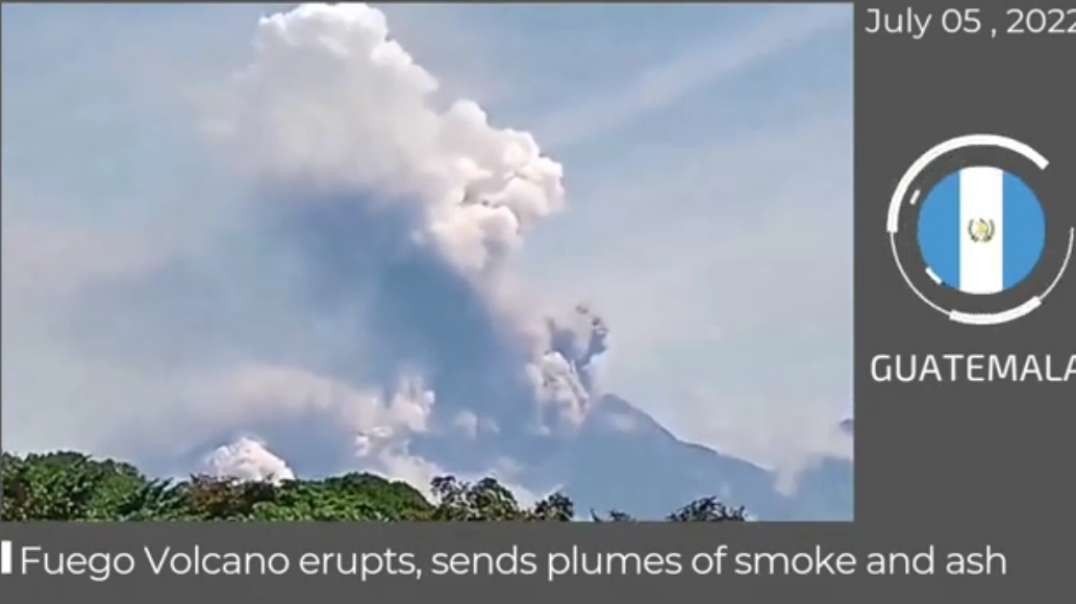 @guatemala _ volcan de Fuego erupts again sends Plumes of smoke and ash.mp4
