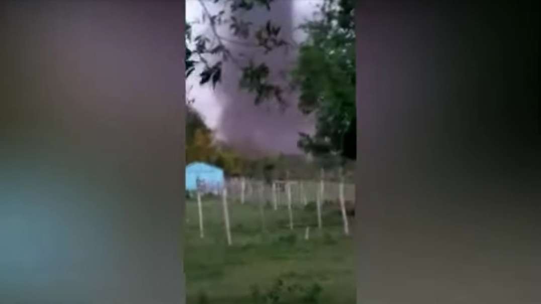 Tornado in San Joaquín, Caaguazú, Paraguay - Aug. 17, 2022.mp4
