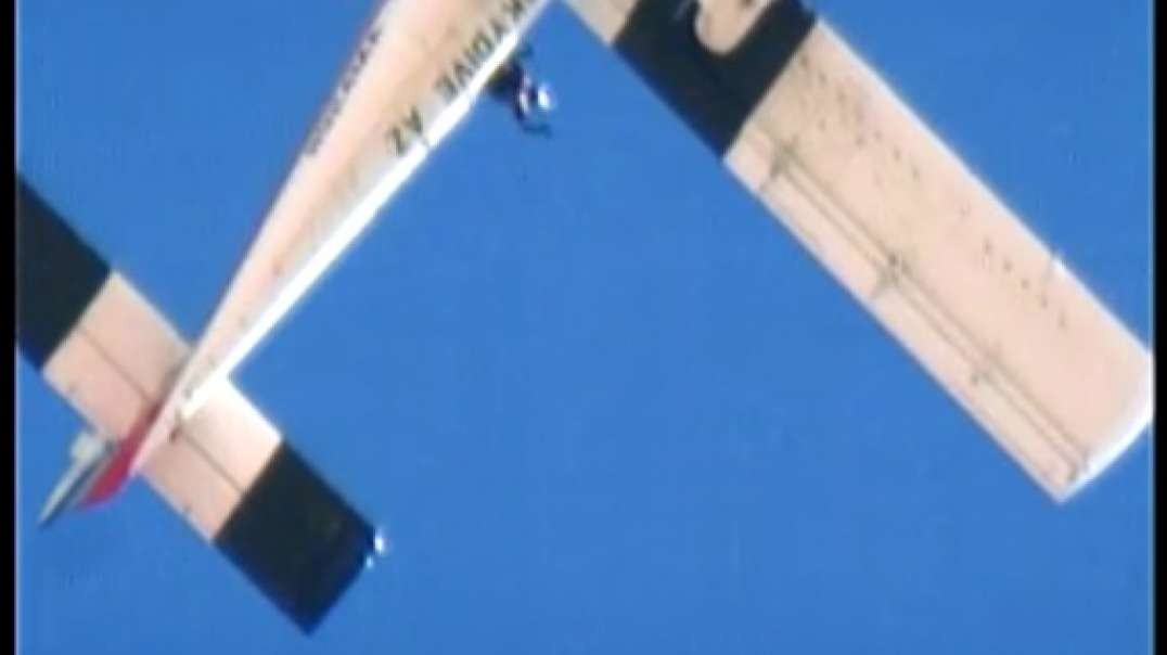 Spectators Can Watch Skydiving Upclose from Top to Bottom