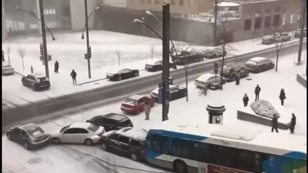 Heavy snowstorm in Canada! 77 inches of snow in Montreal and Quebec! The count.mp4