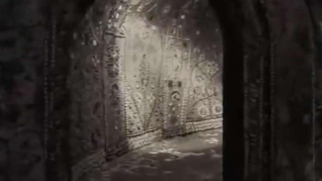 Shell Grotto  - Where do we put it in regards to timeline  ? , Where does it place us in the Timeline ?