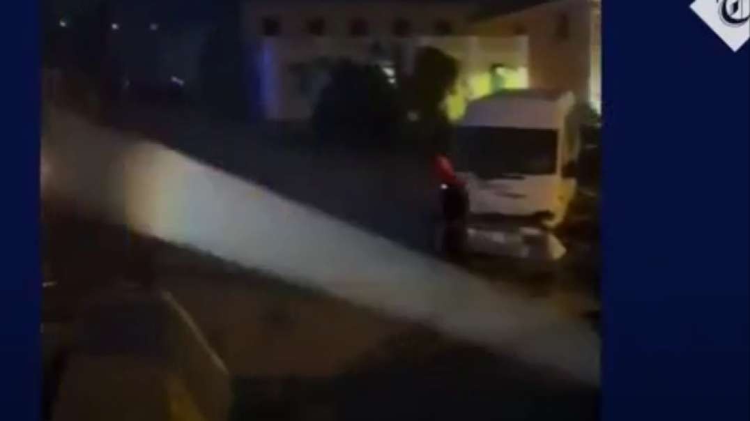 Videos_ Deadly landslide tears through Italian island of Ischia burying at least 7 under a torrent of mud after 6 inches of rain in just 6 hours.mp4