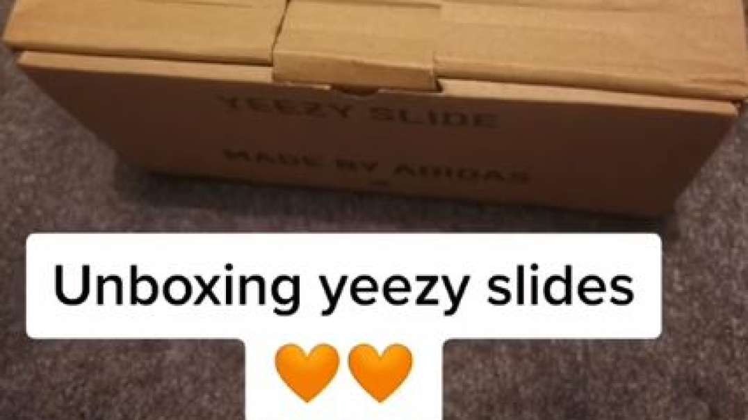 Unboxing Yeezy Slides From Dhgate (Link In Description)