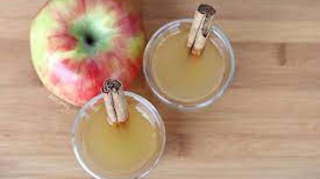 Clove Vitality Essential Oil in Apple Cider.mp4