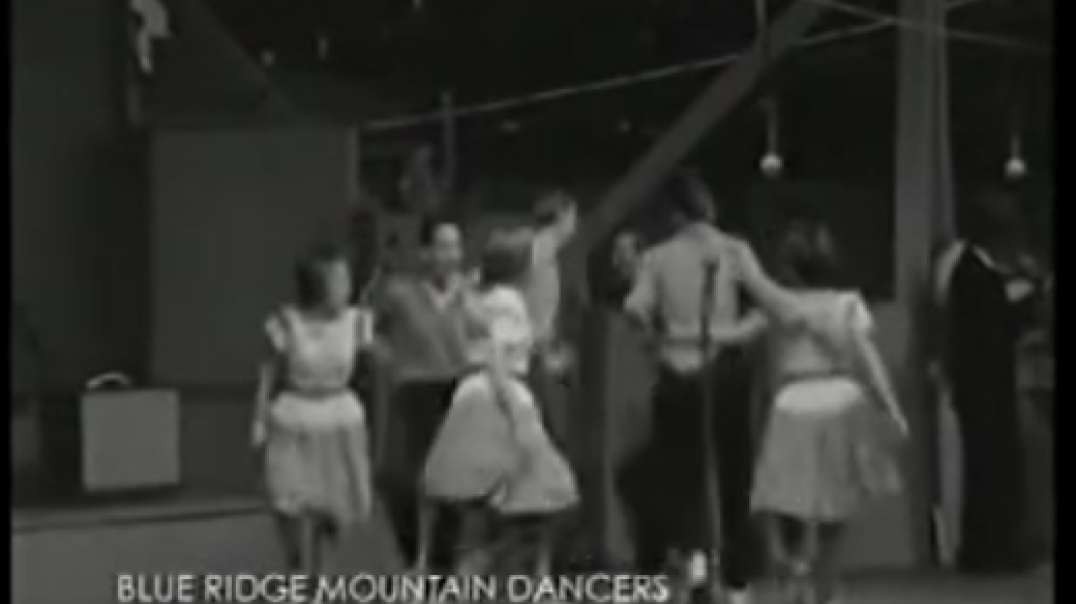 Blue Ridge Mountain Dancers with Pete Seeger.mp4
