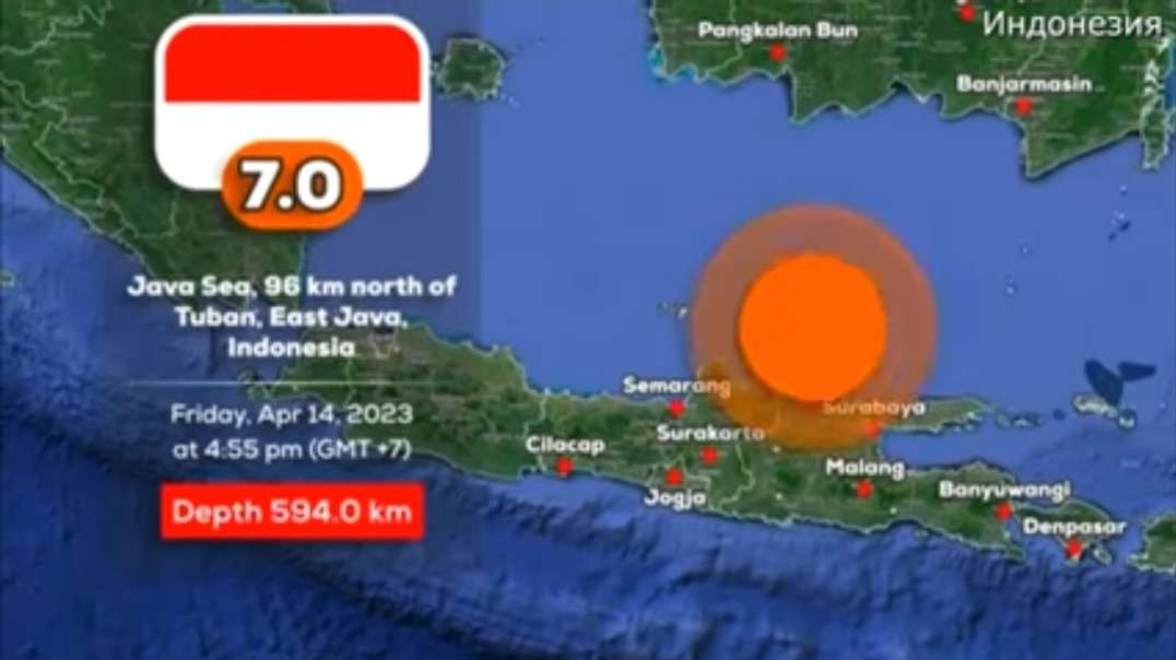 Землетрясение в Индонезии магнитудой 7,0. Оползни разрушили дороги 14 апреля 202.mp4