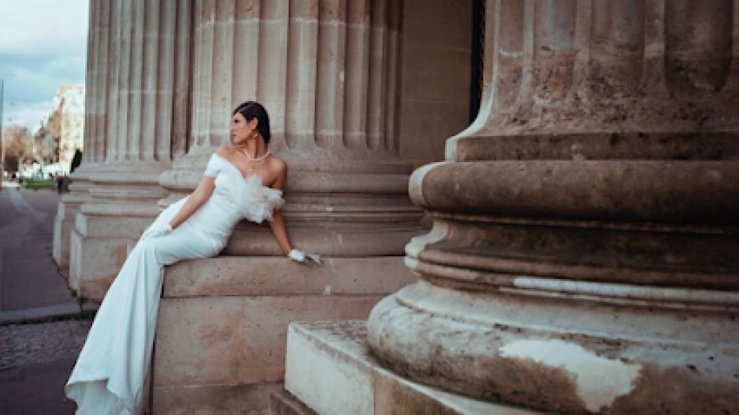 If you are looking for Wedding Gown Rental in Tanjong Pagar