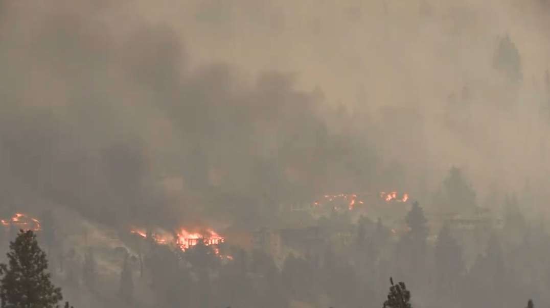 Fires Canada BC W Kelowna Homes burning in McDougall Creek wildfire on Aug 18th castanetnews.mp4