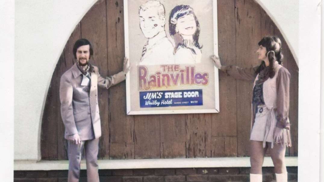 THE RAINVILLES - JIM'S STAGE DOOR  WHITBY HOTOEL