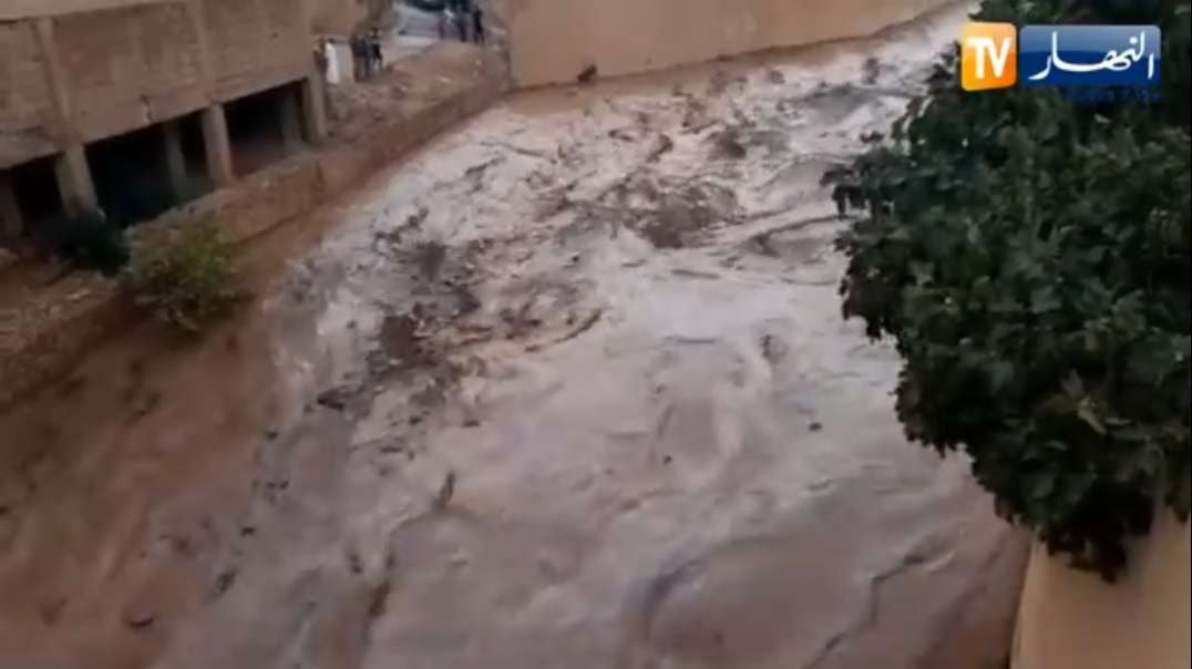 Flash floods wreak havoc in northwestern Algeria, killing eight
