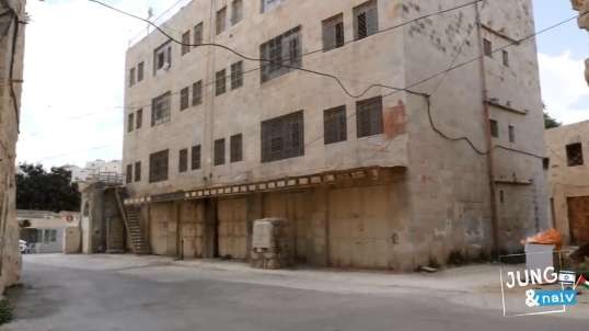 The Ghost Town of Hebron Palestine Breaking The Silence 2018 - Jung & Naiv Episode 389