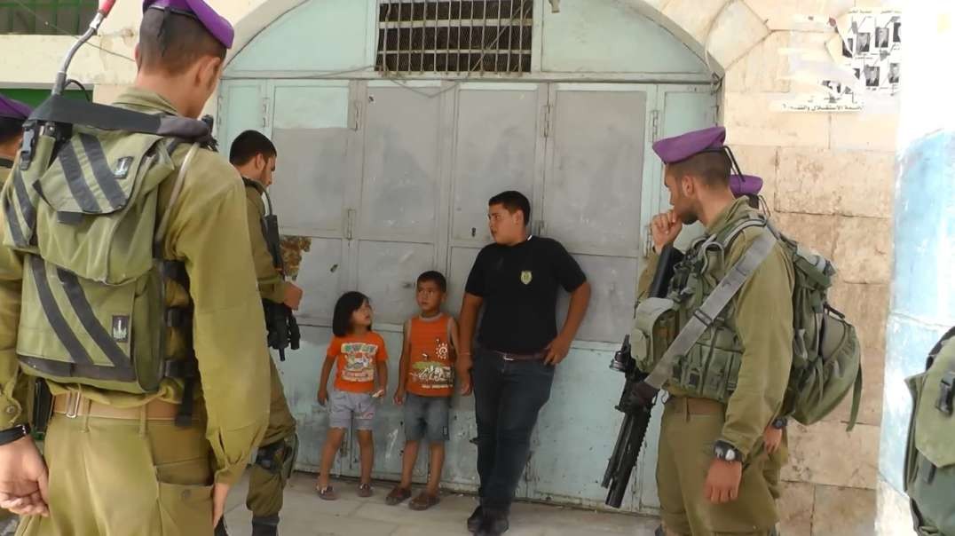 Palestinian Life Under Occupation Hebron July 2013 Soldiers detain five-year-old child.mp4