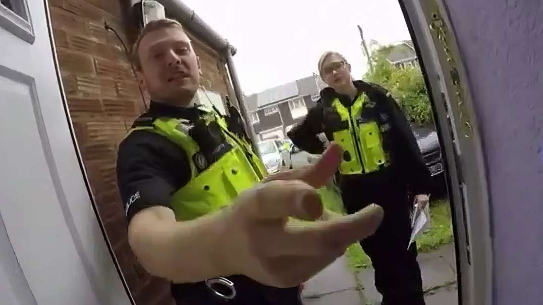 UK police making the target take down his security cameras so he cannot document watch what happened