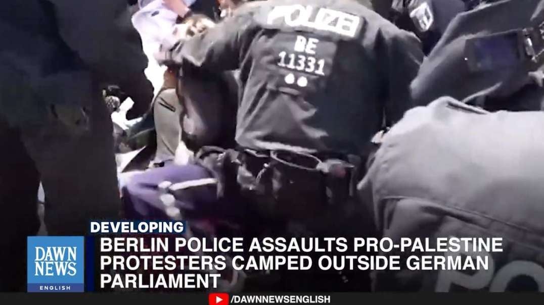 Berlin Germany Police Assaults Pro-palestine Protesters Camped Outside German Parliament dawnnewsenglish
