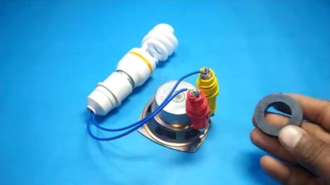 free energy device 2019 for lights diy science projects Copper Coil & Spark Plug & speaker.mp4