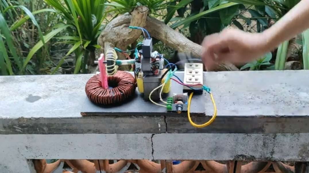 How To Make A Simple 5000W Generator Using Your Electronic Devices _ Free energy _ Electronic ideas.mp4