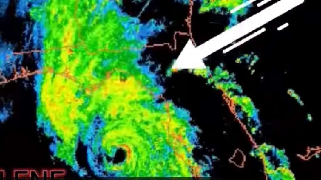 GRAN HURACÁN HELENE *MANIPULACIÓN* ¡CAPTADO EN EL RADAR! CAT 5 ¡LLEGA A TIERRA!.mp4