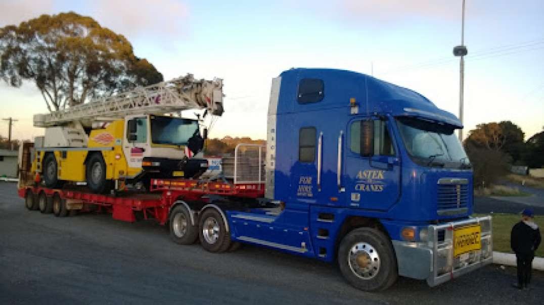 If you are looking for Small Crane Hire in Darra