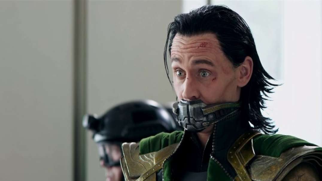 TOM HIDDLESTON LOVES MISS V KISS AND MAKE UP WILL AGAIN CHEATING ON CRYSTAL BARONI.
